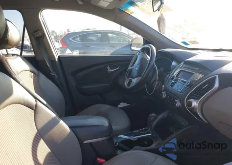 2013 Hyundai Tucson Gls z USA, uszkodzony, nr VIN KM8JU3AC8DU696491